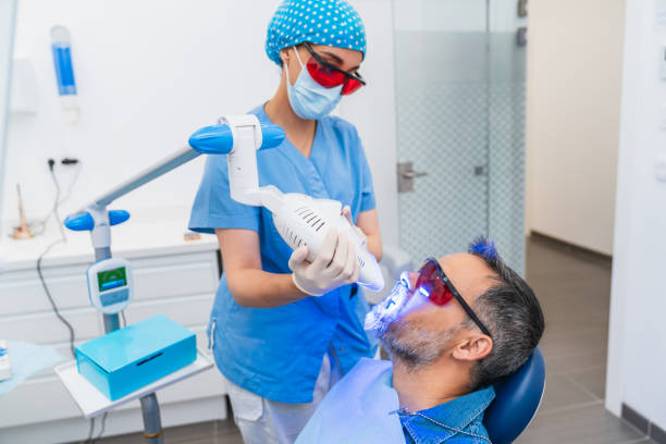 Best Emergency Tooth Extraction in Sneads, FL